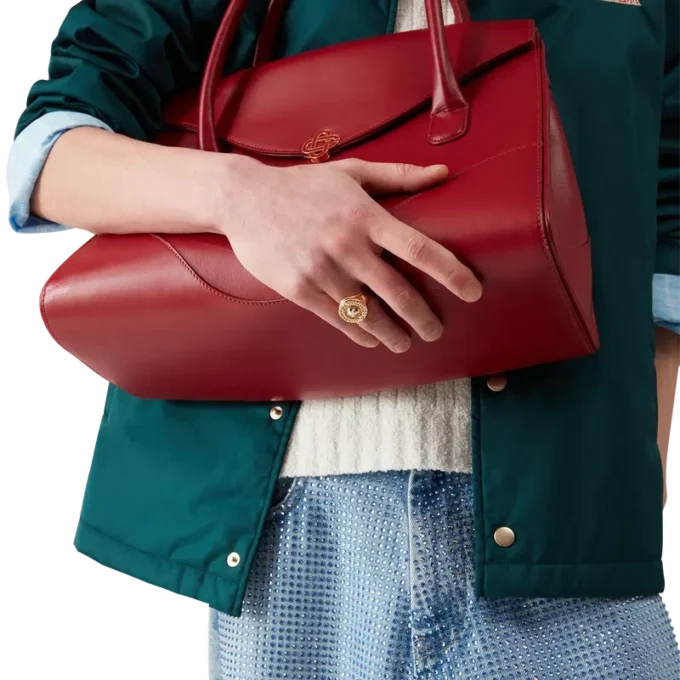 Anillo con medallón deportivo