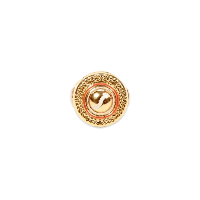 Anillo con medallón deportivo