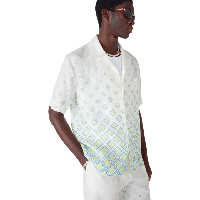 Camisa de lino de manga corta con monograma degradado Camisa de lino de manga corta con monograma degradado