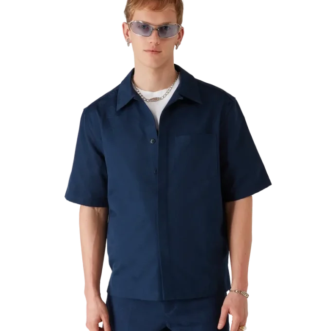 Camisa de pantalón corto con monograma azul marino Camisa de pantalón corto con monograma azul marino