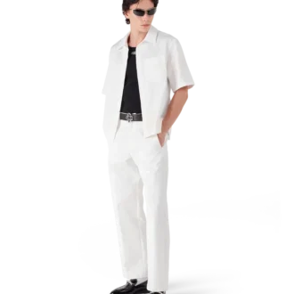 Camisa de pantalón corto con monograma en blanco