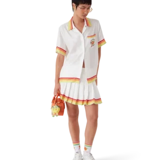 Camisa de sarga de seda de pantalón corto con mascota naranja