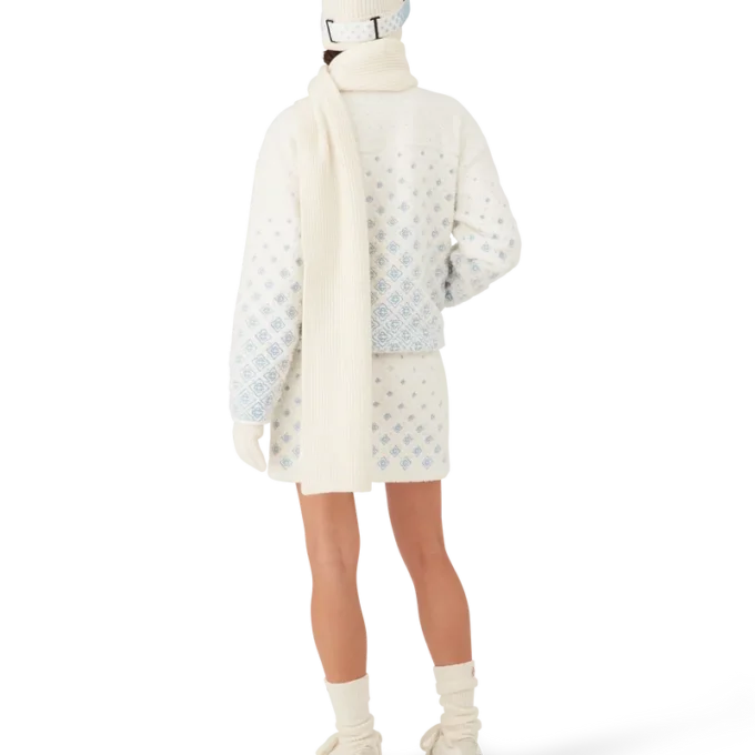 Chaqueta corta de forro polar con monograma degradado bordado