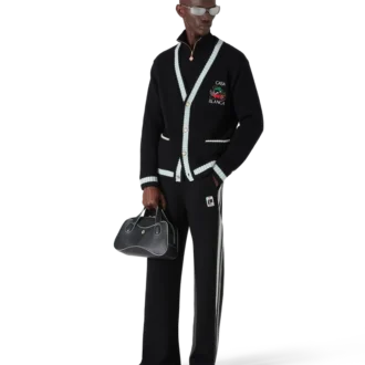 Cárdigan Casa Mountain Temple