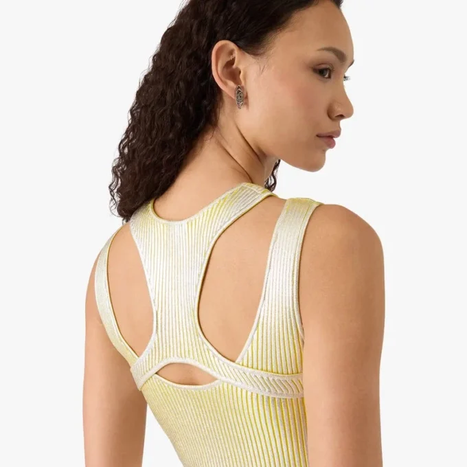 Minivestido con estampado en lámina dorada