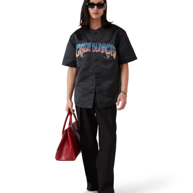 Pantalones chinos con pliegues