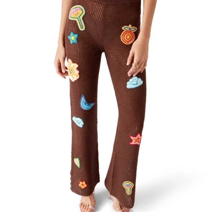 Pantalones de ganchillo con motivos