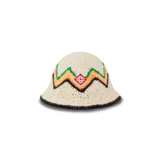 Sombrero de rafia de ganchillo