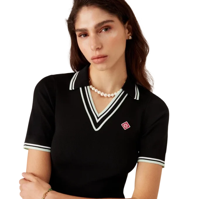 Vestido polo de viscosa con cuello en V Vestido polo de viscosa con cuello en V